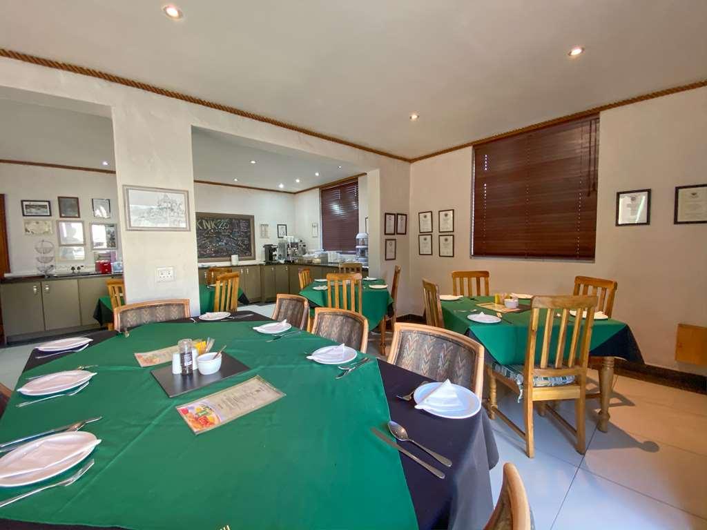 Turnberry Boutique Hotel Oudtshoorn Restoran fotoğraf